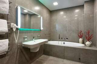 Гостиница Величъ Country Club Звенигород Deluxe Apartment-3